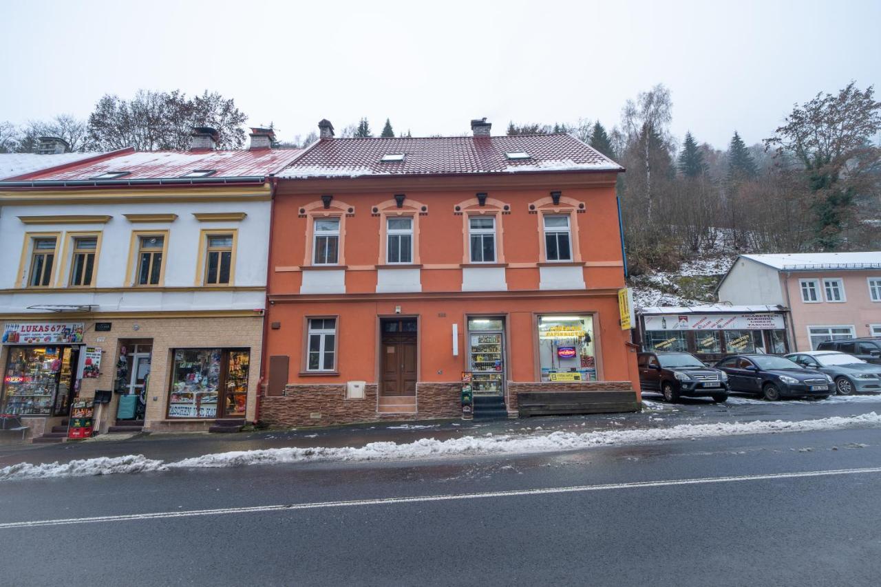 Apartman U Ljuby Jachymov Εξωτερικό φωτογραφία
